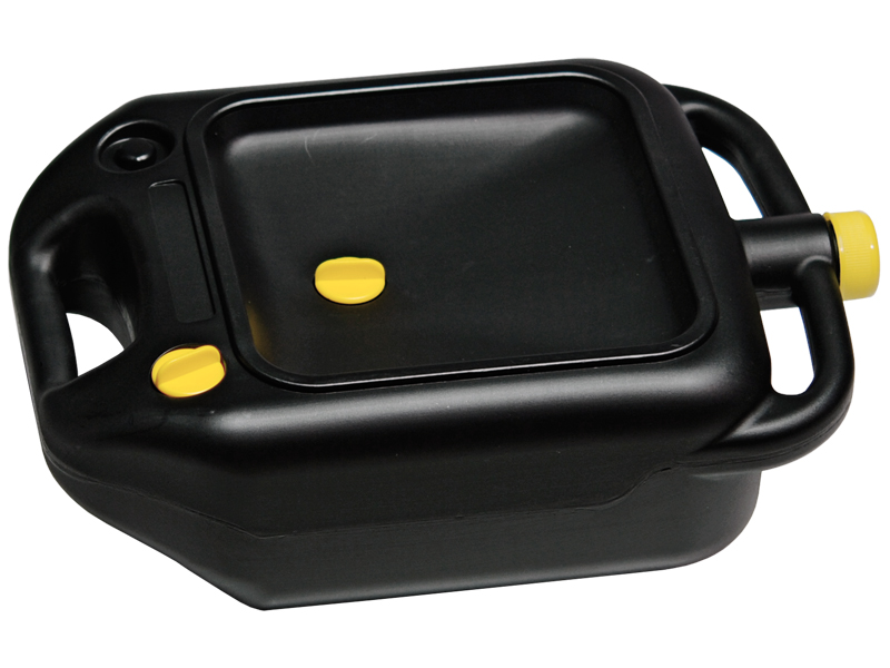 6L. OIL DRAIN PAN AND RECYCLING STORAGER